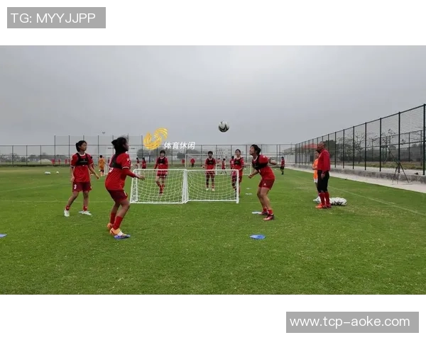 拓博足球培训助力青少年成长打造未来足球明星的摇篮